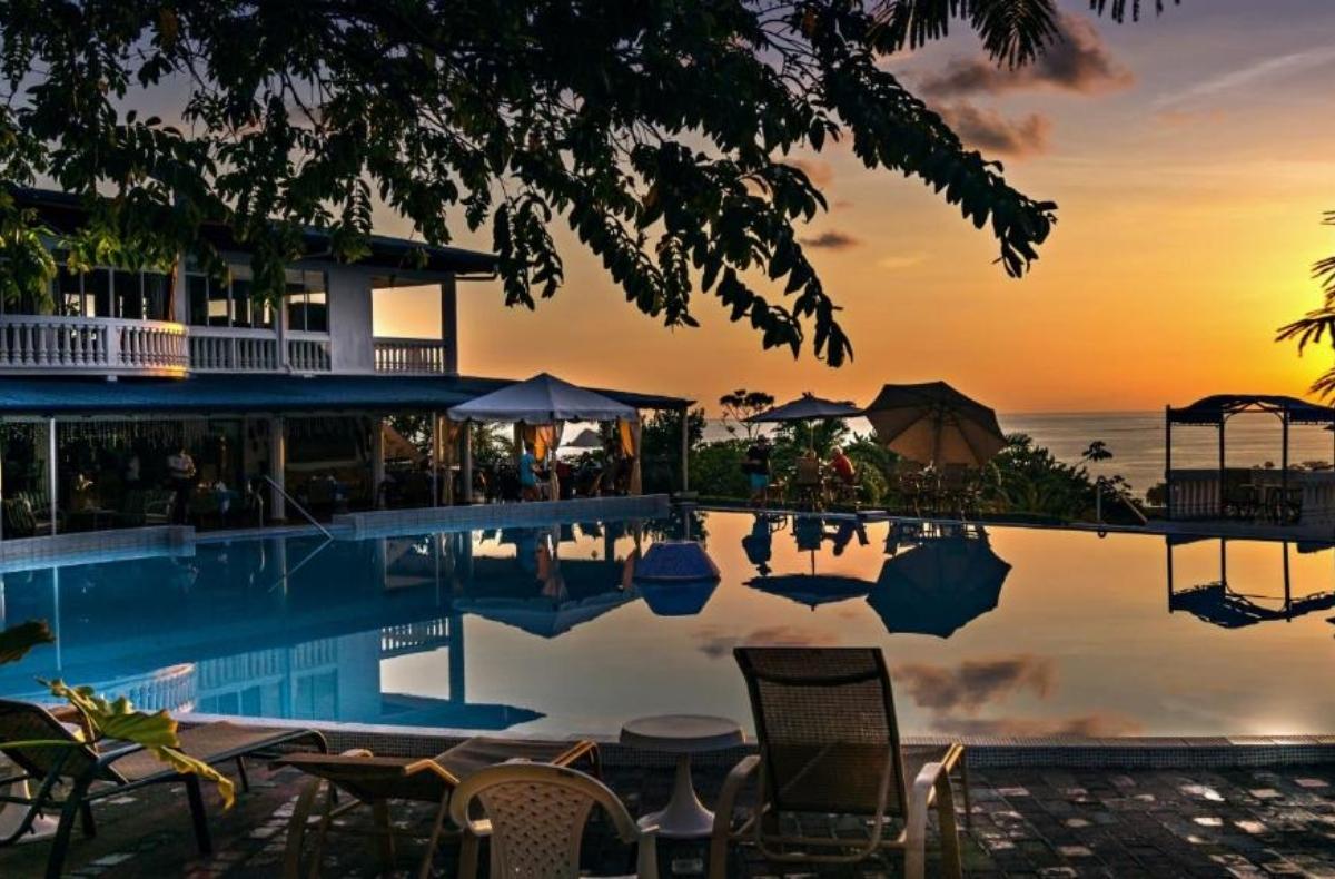 hotel uvita Costa Rica, Sightseeing and Diving